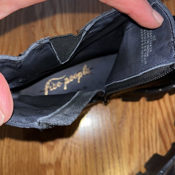 Free People Ludlow Studded Moto Boot Size 39 or 9 NWT - Picture 13 of 15